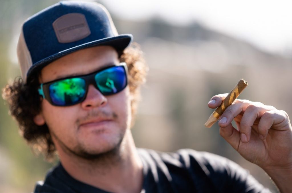 Online Dispensary Canada The Healing Co - Celebrate Cannabis This 420 Product April