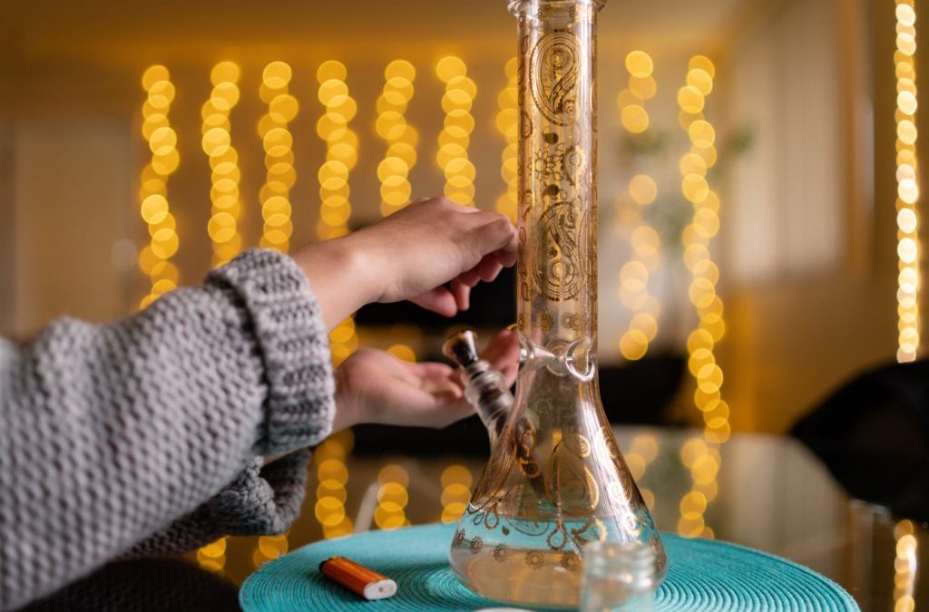 Online Dispensary Canada The Healing Co - The Best Low THC Cannabis Strains